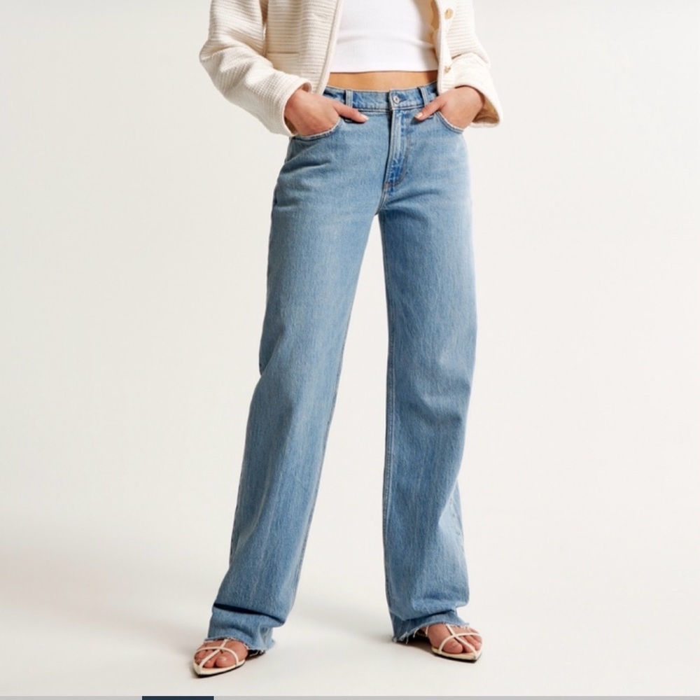 Abercrombie & fitch low rise baggy jeans